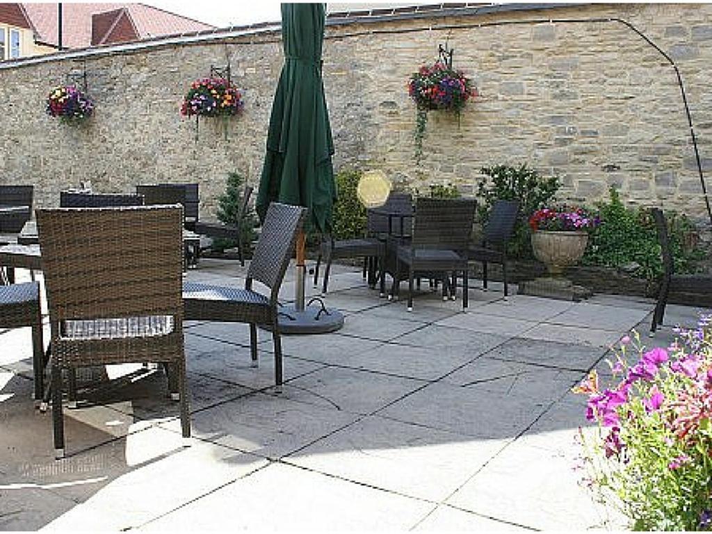 The Punchbowl Inn Woodstock Exteriör bild